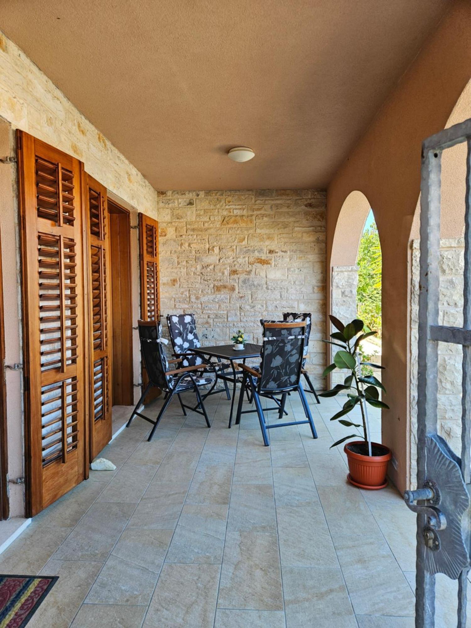 Villa Kety Prigradica Exteriör bild